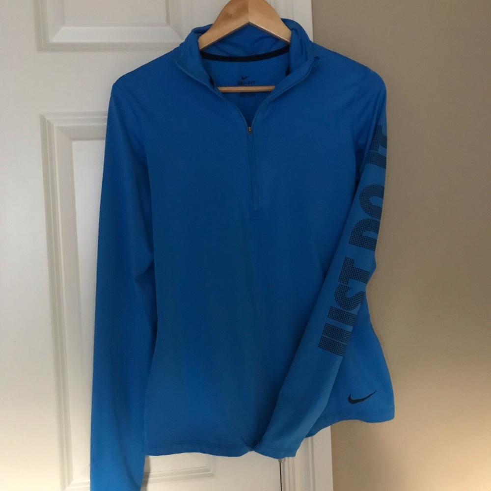 Women’s Nike Running Pullover